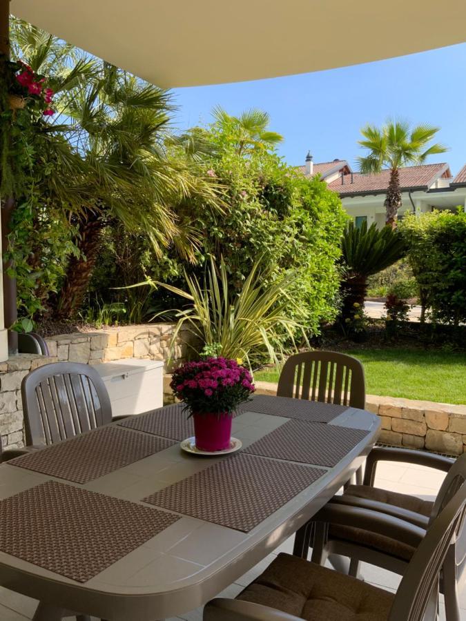 King' S Apartment Sirmione Exterior foto