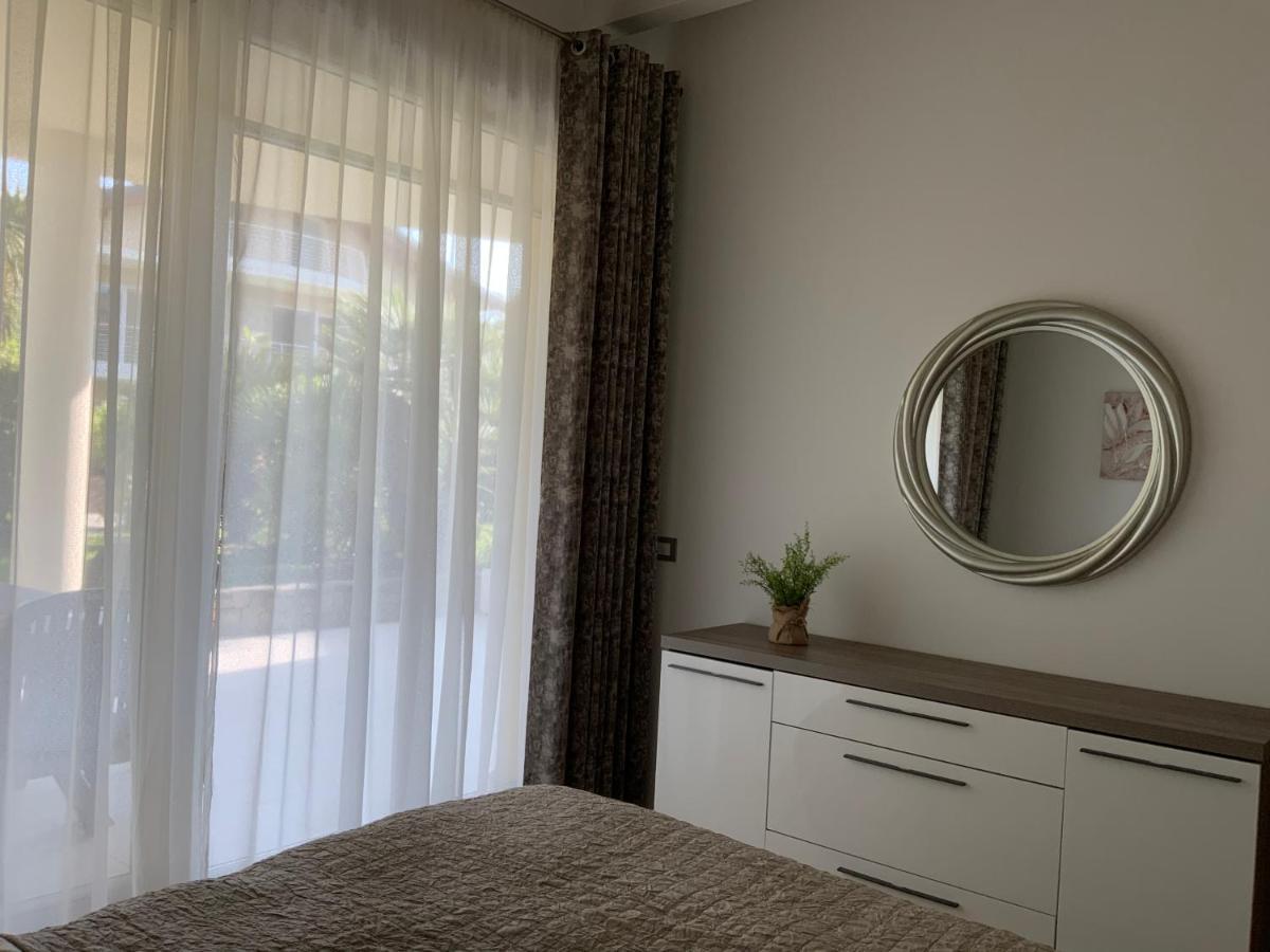 King' S Apartment Sirmione Exterior foto